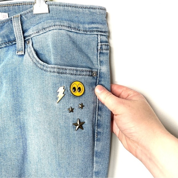 Levi’s 711 Skinny Embellished Lightning Bolt Star Light Wash Jeans Size 29 - Picture 4 of 17